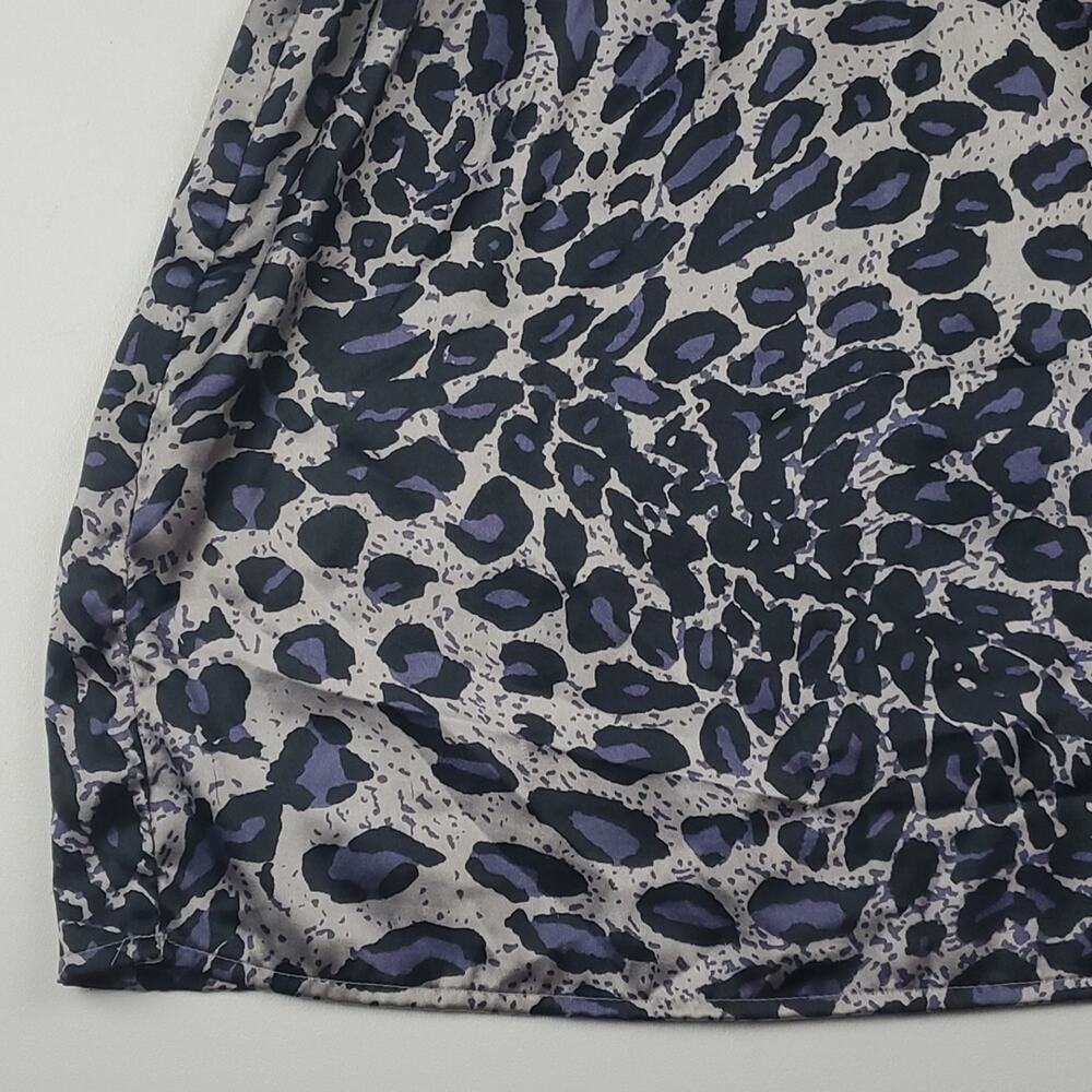 Two Hearts Maternity Shirt Purple Leopard Animal Print Sleeveless Satin Top - Picture 3 of 5